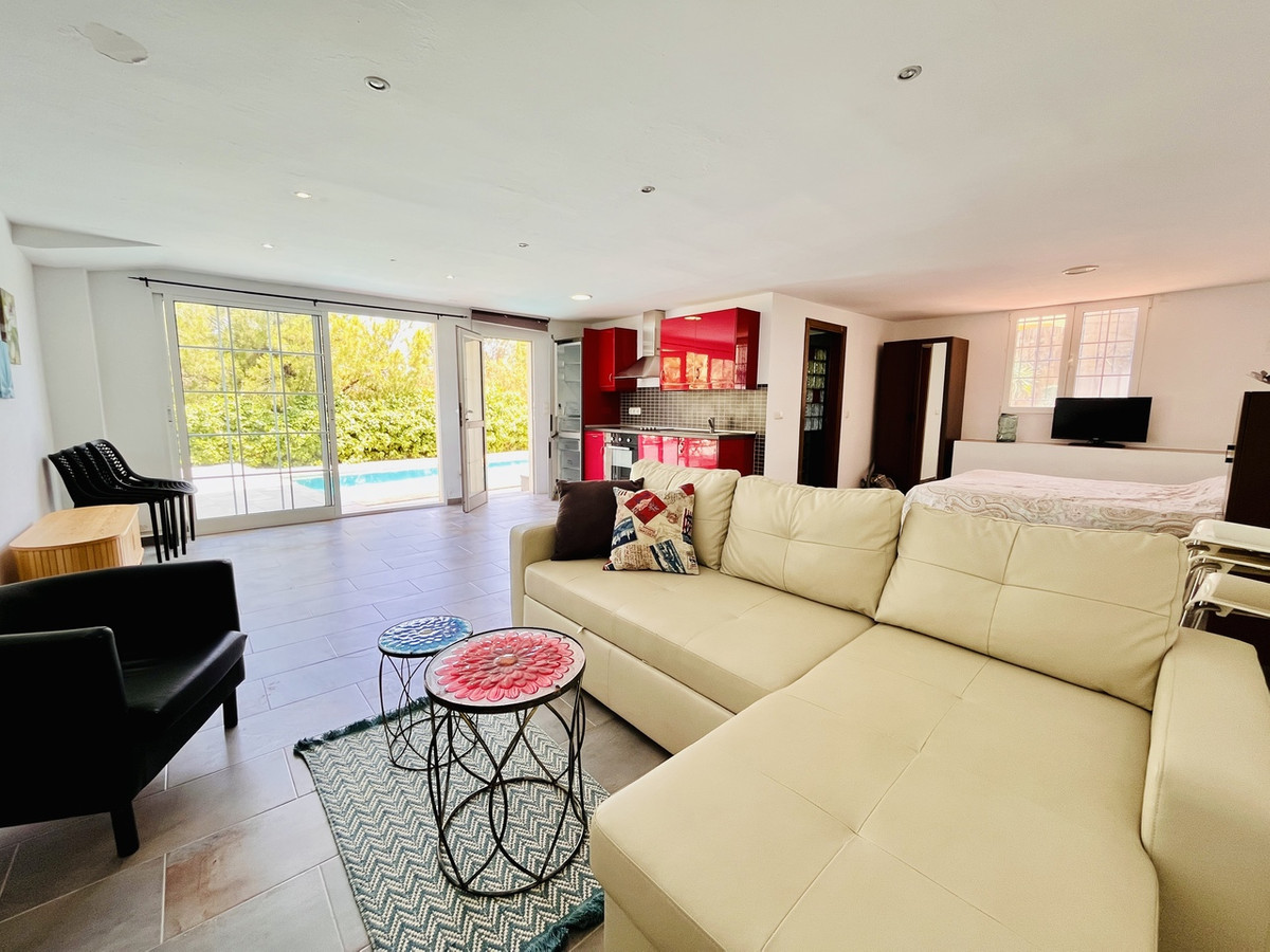 5 Bed Townhouse for sale in La Zenia Costa Blanca, Alicante, Spain