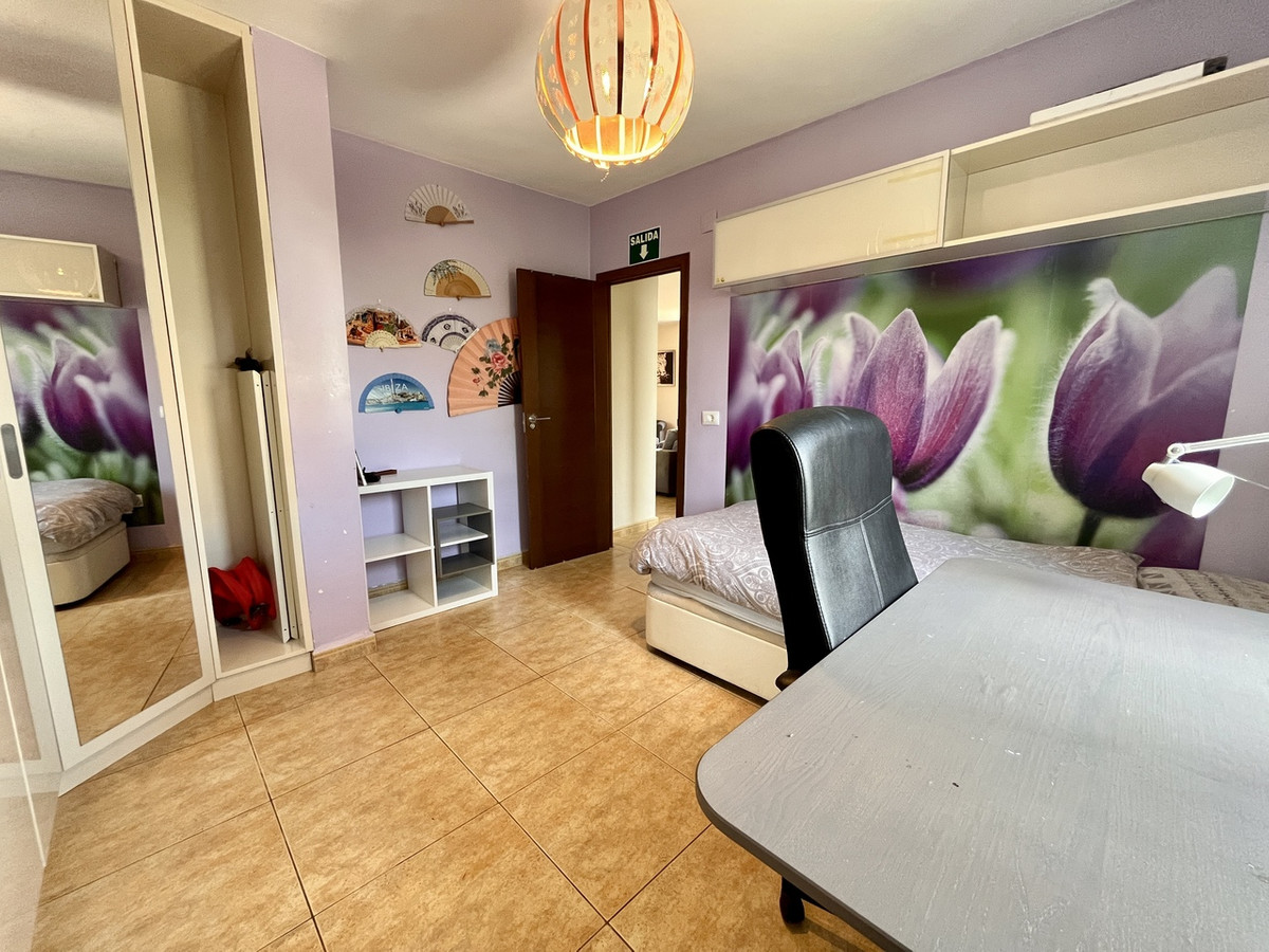 5 Bed Townhouse for sale in La Zenia Costa Blanca, Alicante, Spain