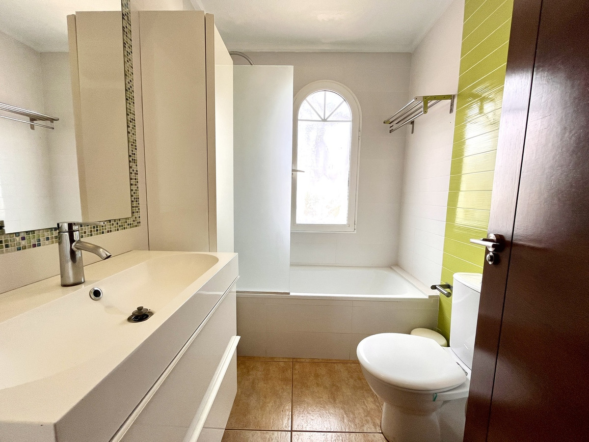 5 Bed Townhouse for sale in La Zenia Costa Blanca, Alicante, Spain