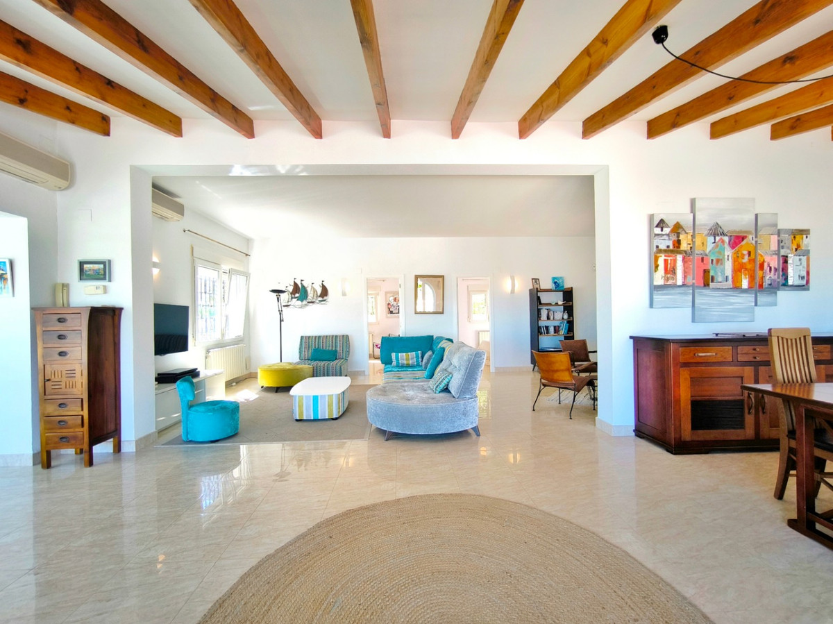 5 Bed Townhouse for sale in Denia Costa Blanca, Alicante, Spain