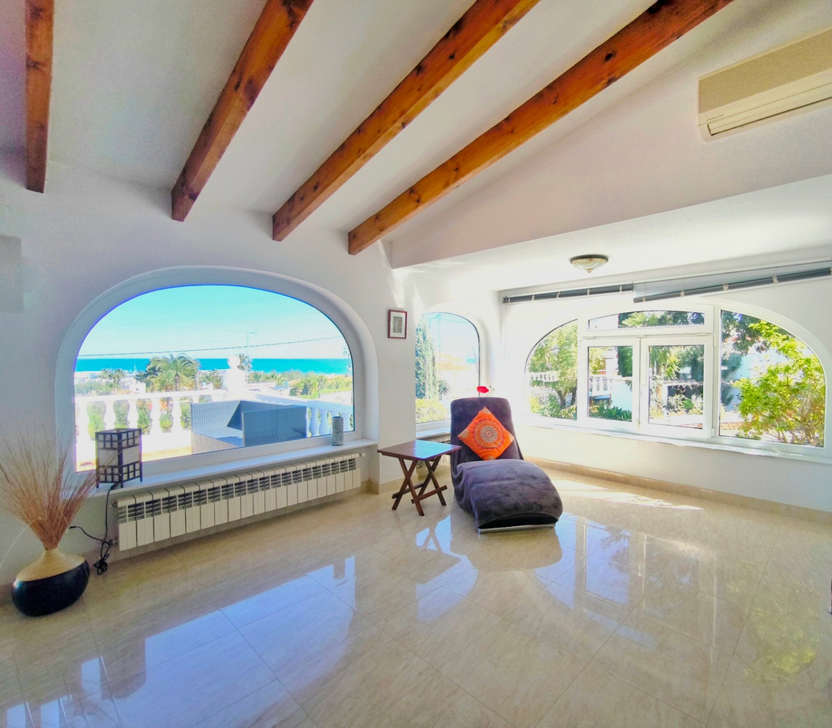 5 Bed Townhouse for sale in Denia Costa Blanca, Alicante, Spain