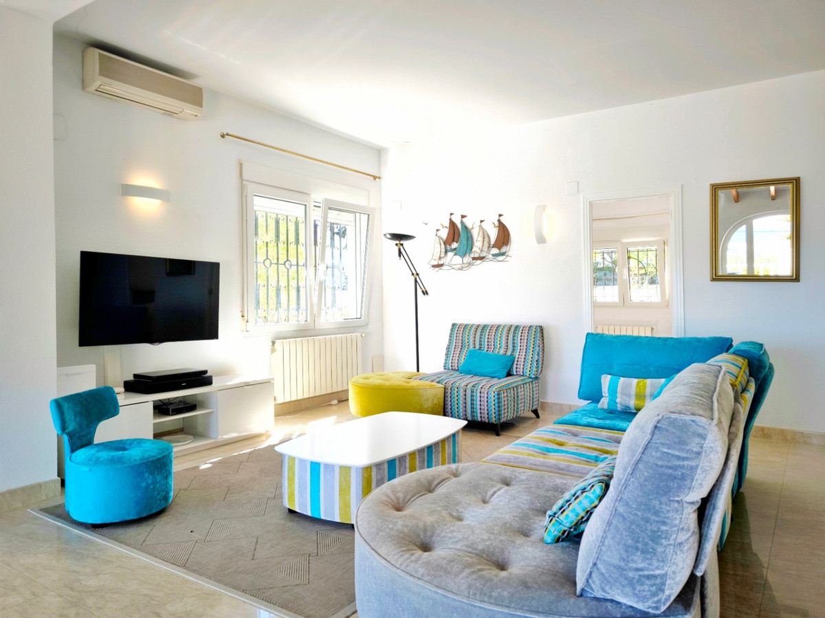 5 Bed Townhouse for sale in Denia Costa Blanca, Alicante, Spain