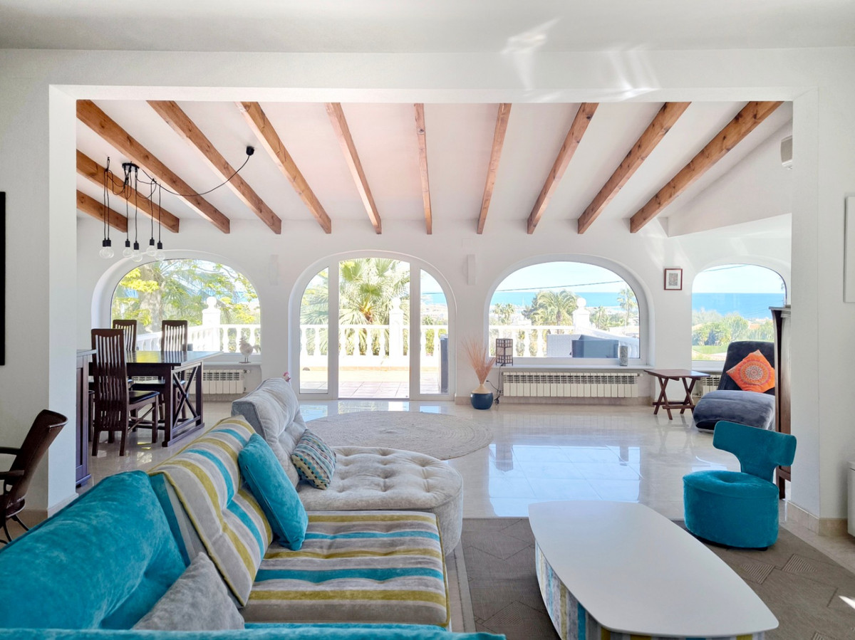5 Bed Townhouse for sale in Denia Costa Blanca, Alicante, Spain