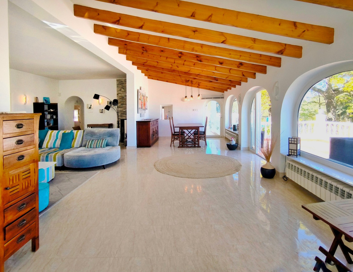 5 Bed Townhouse for sale in Denia Costa Blanca, Alicante, Spain