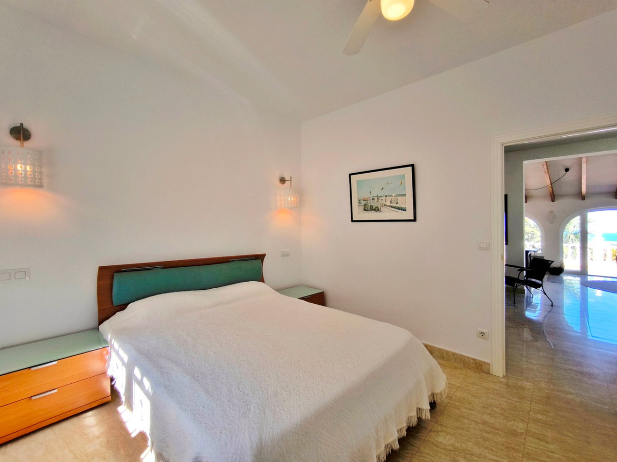 5 Bed Townhouse for sale in Denia Costa Blanca, Alicante, Spain