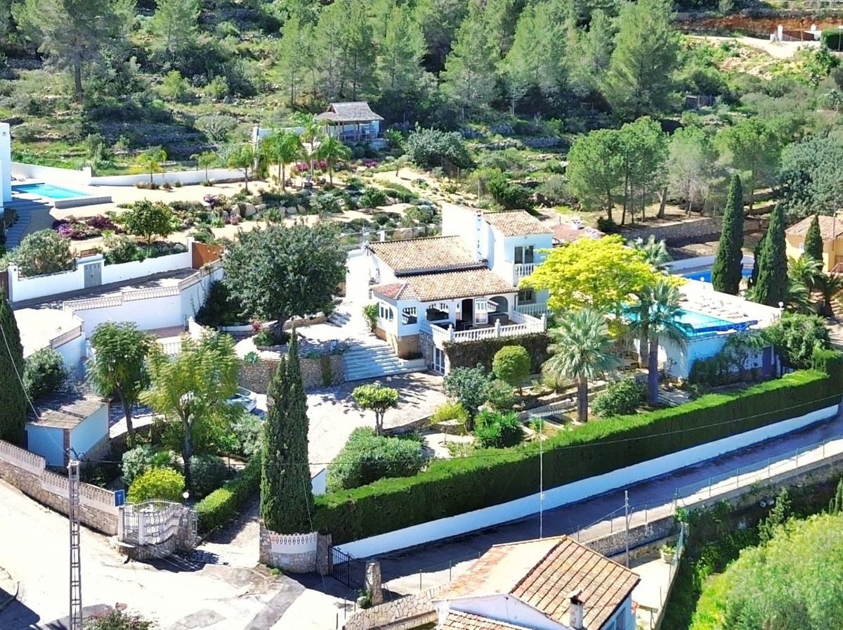 5 Bed Townhouse for sale in Denia Costa Blanca, Alicante, Spain