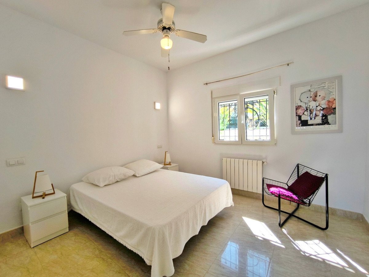 5 Bed Townhouse for sale in Denia Costa Blanca, Alicante, Spain