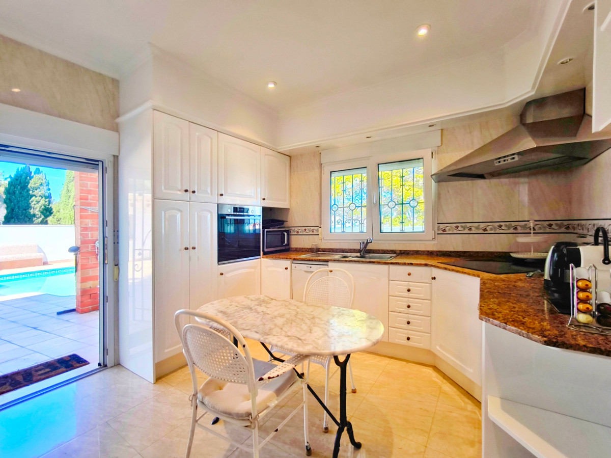 5 Bed Townhouse for sale in Denia Costa Blanca, Alicante, Spain