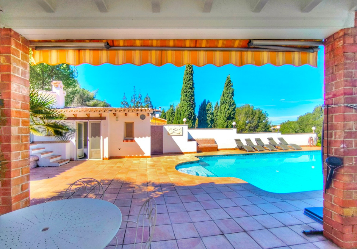 5 Bed Townhouse for sale in Denia Costa Blanca, Alicante, Spain