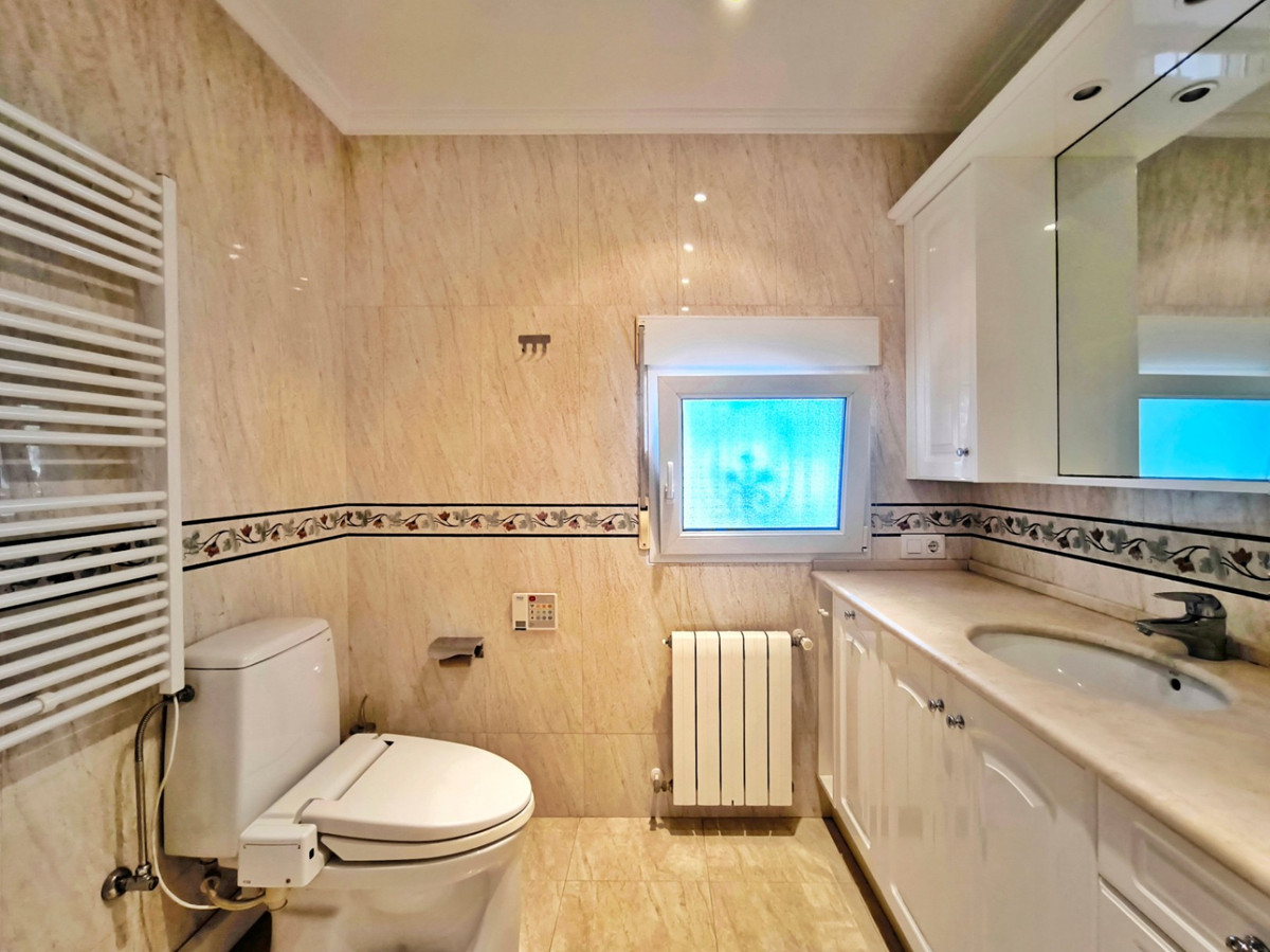 5 Bed Townhouse for sale in Denia Costa Blanca, Alicante, Spain