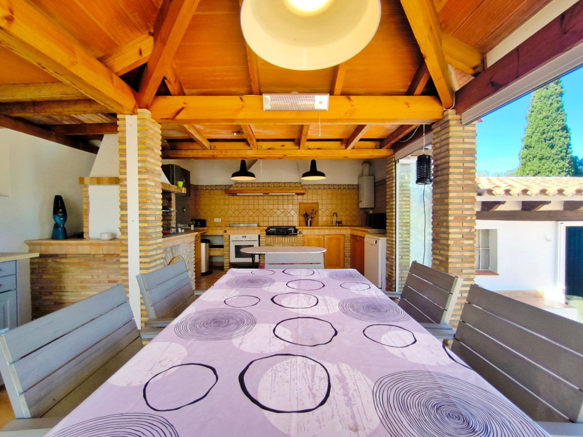 5 Bed Townhouse for sale in Denia Costa Blanca, Alicante, Spain