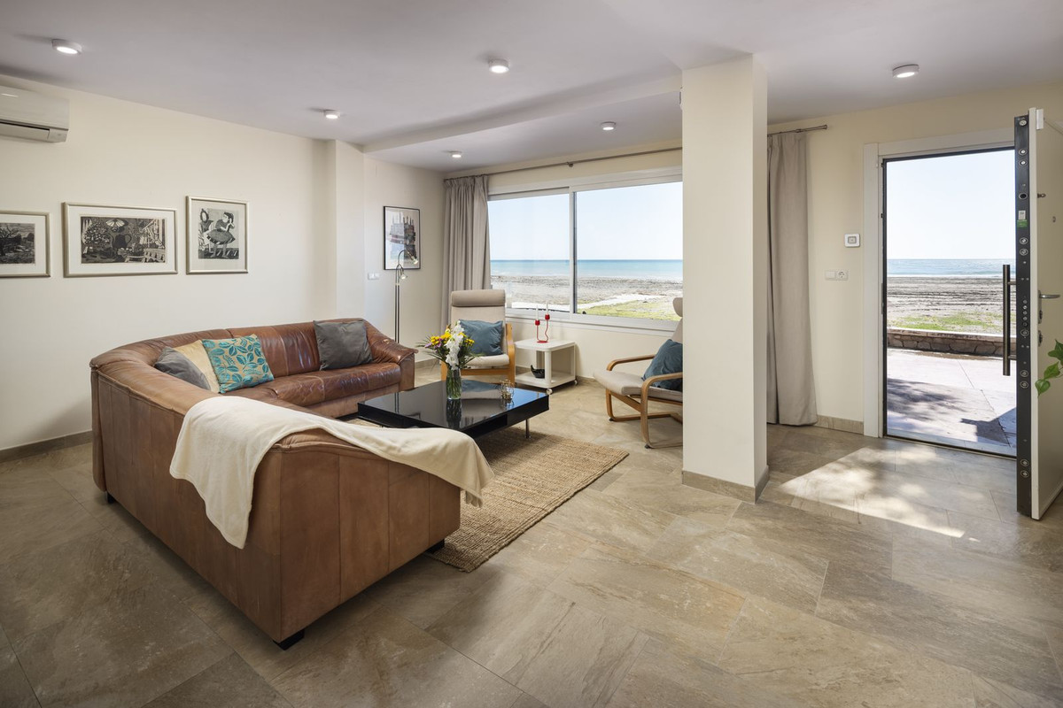 Se vende Adosada de 4 dormitorios en Costa Del Sol, Málaga, España