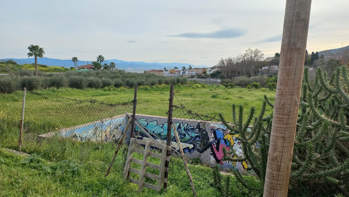 Plots for sale in Alhaurín De La Torre Costa Del Sol, Málaga, Spain