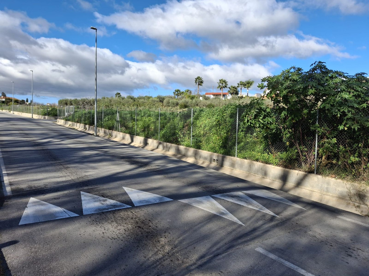 Plots for sale in Alhaurín De La Torre Costa Del Sol, Málaga, Spain