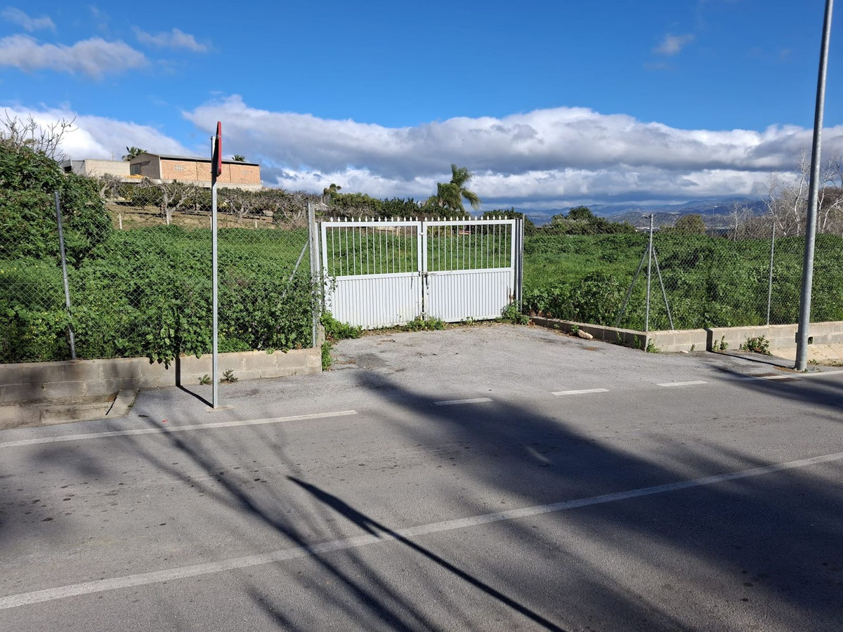 Plots for sale in Alhaurín De La Torre Costa Del Sol, Málaga, Spain