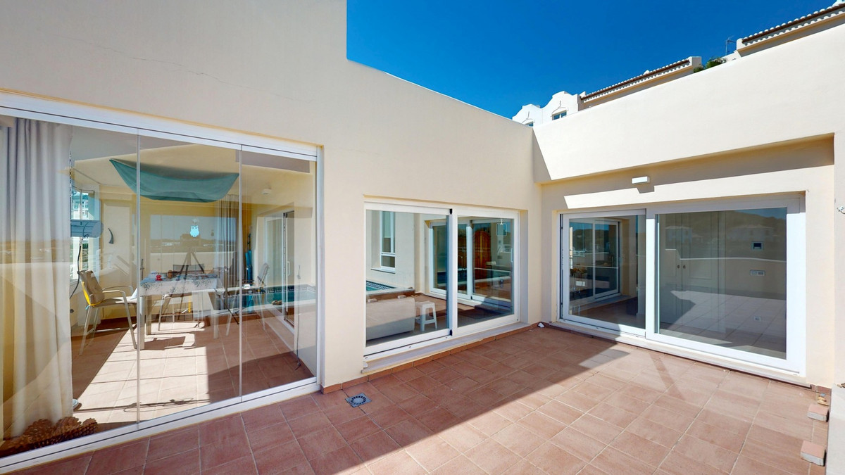 3 Bed Apartment for sale in Mijas Costa Del Sol, Málaga, Spain