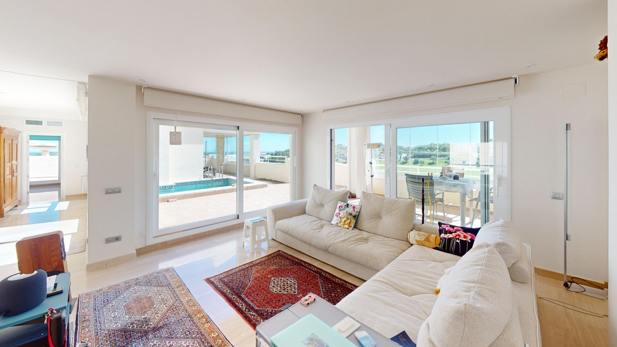 3 Bed Apartment for sale in Mijas Costa Del Sol, Málaga, Spain
