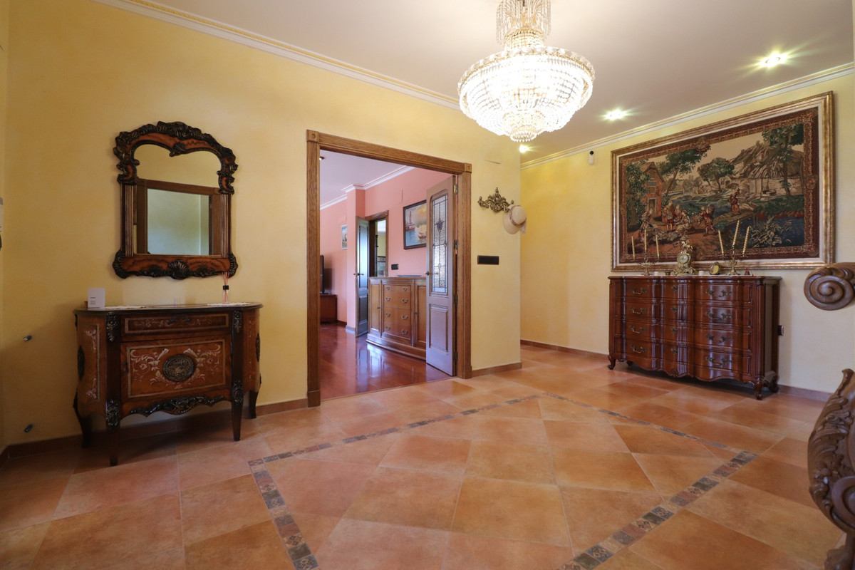 Se vende Villa - Chalet de 6 dormitorios en Costa Blanca, Alicante, España