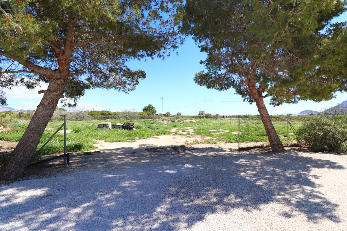 Se vende Villa - Chalet de 6 dormitorios en Costa Blanca, Alicante, España