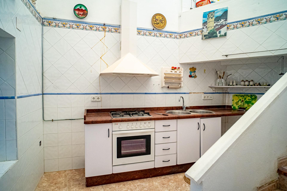 Se vende Adosada de 6 dormitorios en Costa Blanca, Alicante, España