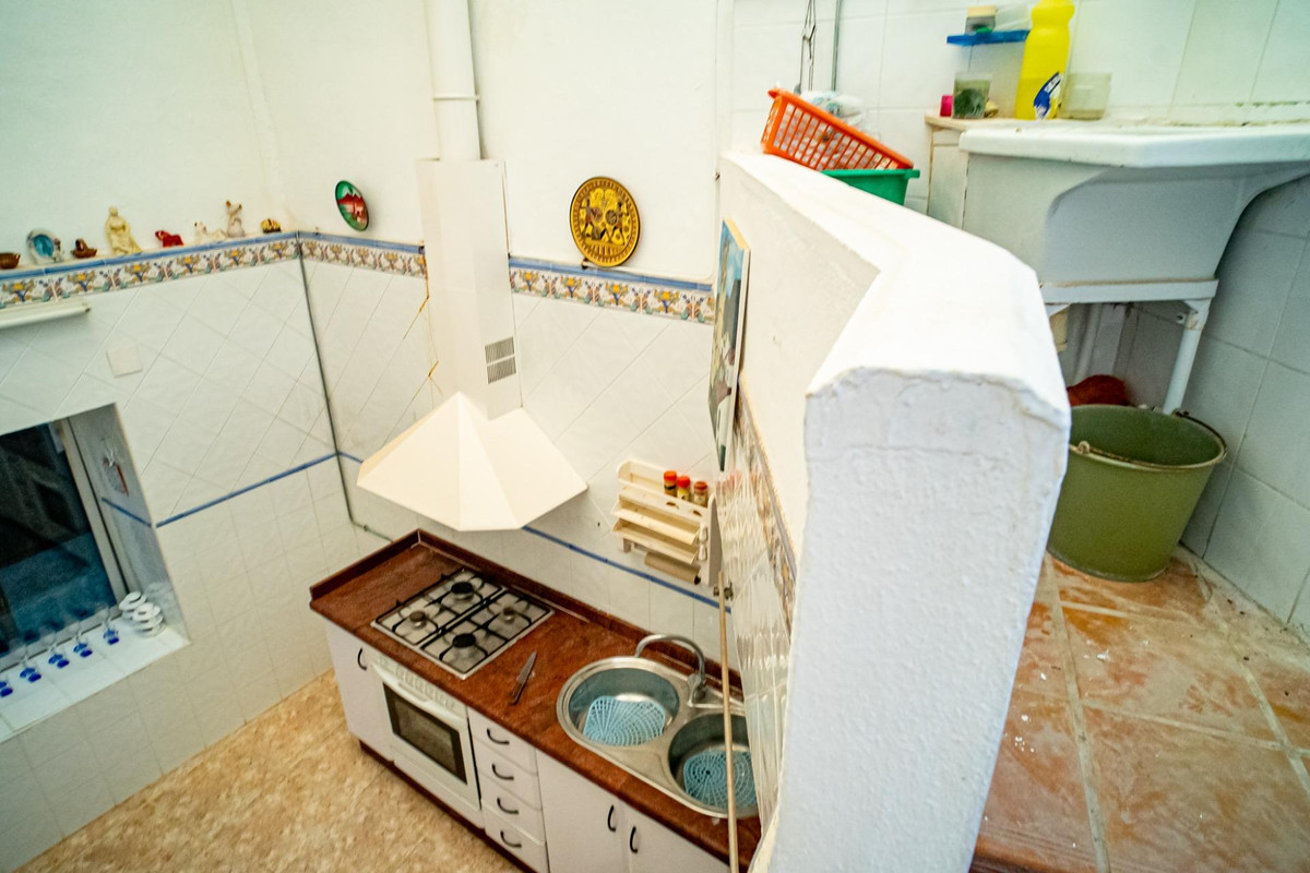 Se vende Adosada de 6 dormitorios en Costa Blanca, Alicante, España