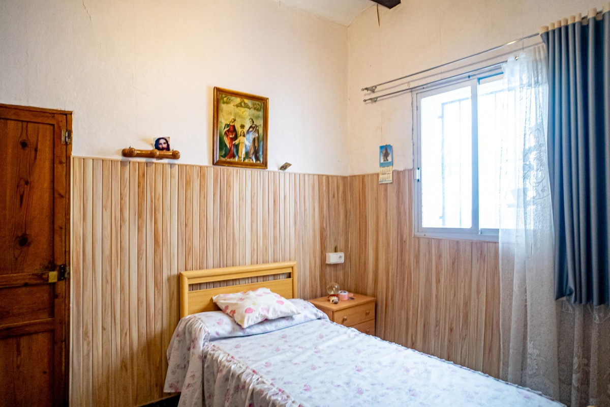 Se vende Adosada de 6 dormitorios en Costa Blanca, Alicante, España