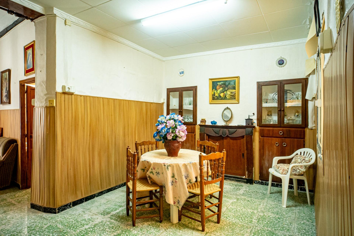 Se vende Adosada de 6 dormitorios en Costa Blanca, Alicante, España