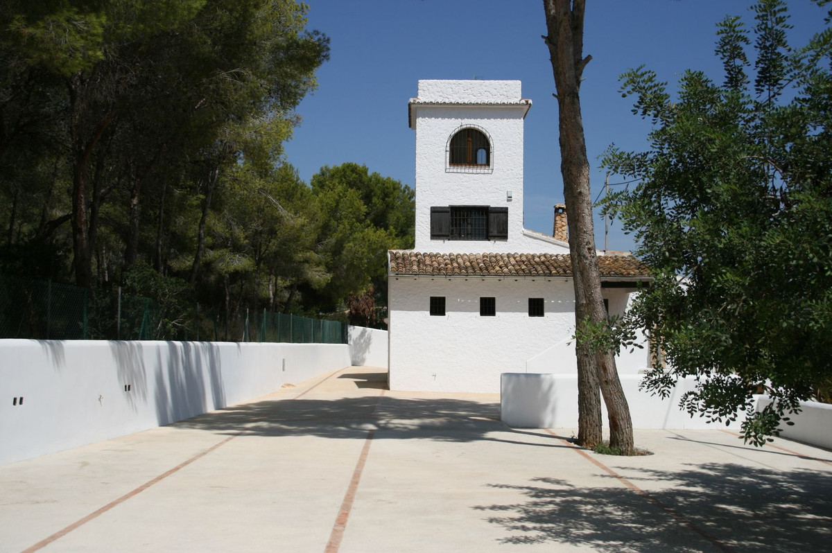 5 Bed Townhouse for sale in Benissa Coast Costa Blanca, Alicante, Spain