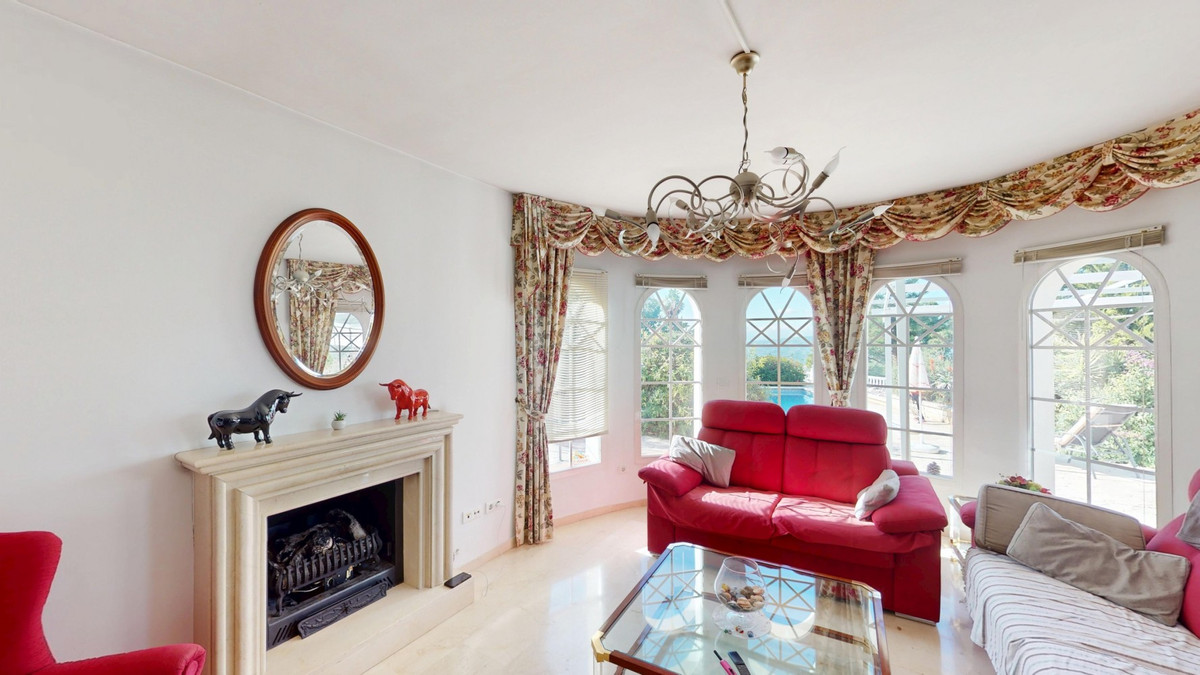 Se vende Villa - Chalet de 4 dormitorios en Costa Del Sol East, Málaga, España