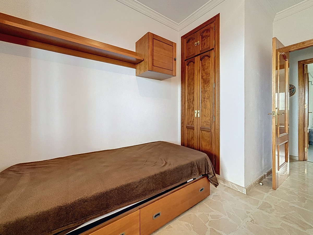 Se vende Villa - Chalet de 3 dormitorios en Costa Del Sol East, Málaga, España