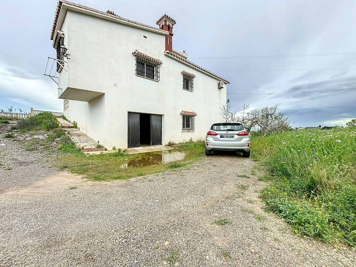 Se vende Villa - Chalet de 3 dormitorios en Costa Del Sol East, Málaga, España