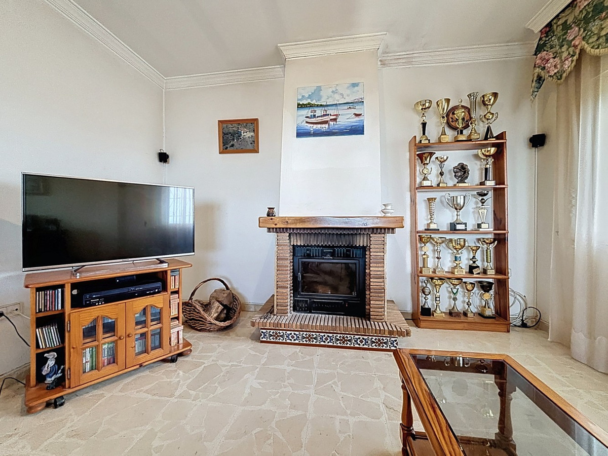 Se vende Villa - Chalet de 3 dormitorios en Costa Del Sol East, Málaga, España