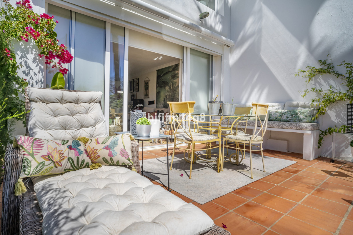 Se vende Apartamento Planta Baja de 1 dormitorios en Costa Del Sol, Málaga, España