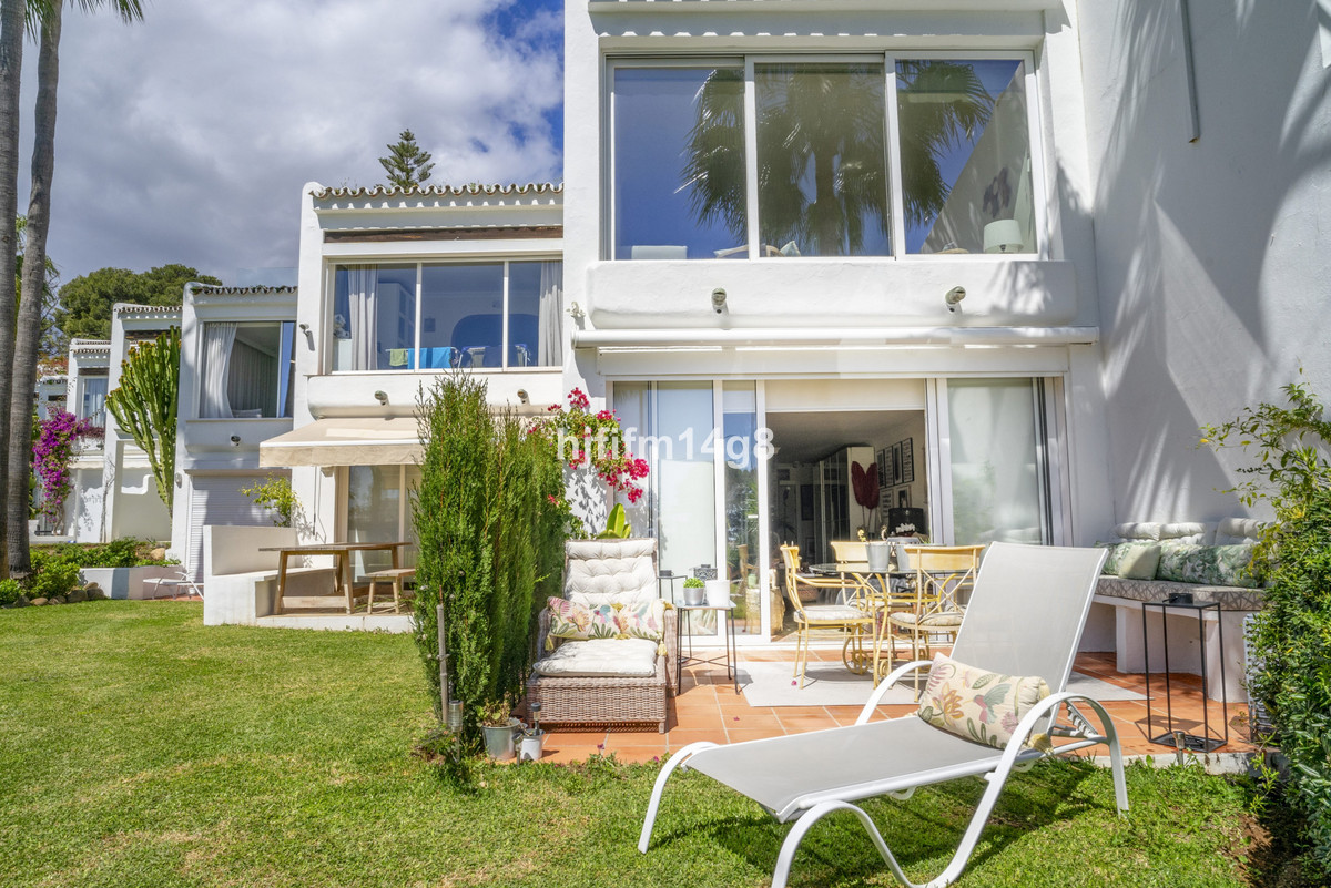 Se vende Apartamento Planta Baja de 1 dormitorios en Costa Del Sol, Málaga, España