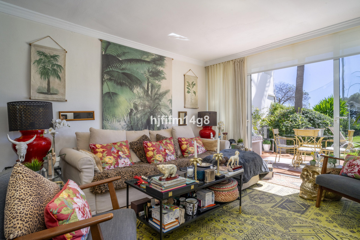 Se vende Apartamento Planta Baja de 1 dormitorios en Costa Del Sol, Málaga, España