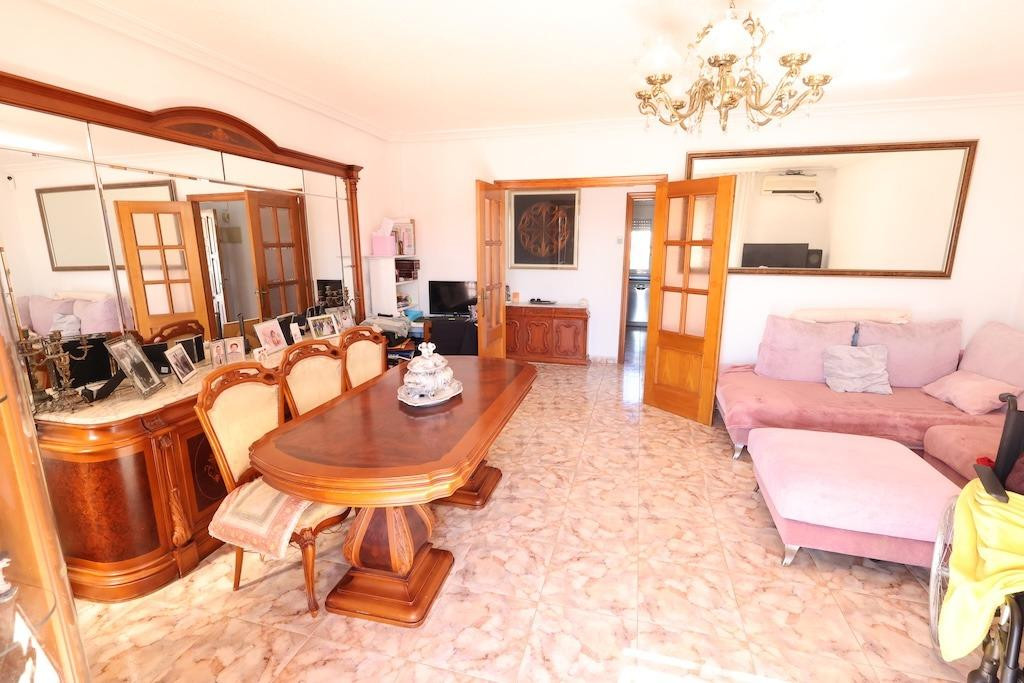 Se vende Negocio de 4 dormitorios en Costa Blanca, Alicante, España