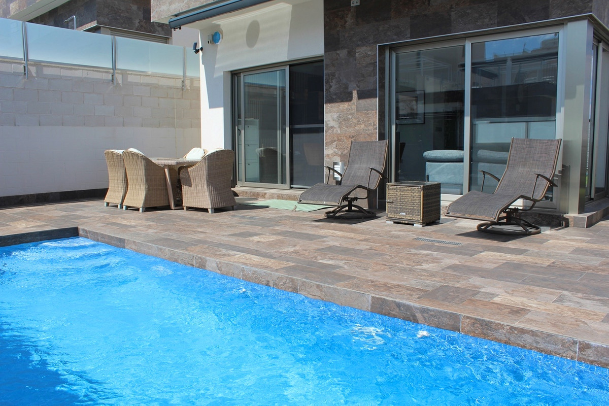 4 Bed Townhouse for sale in Orihuela Costa Costa Blanca, Alicante, Spain