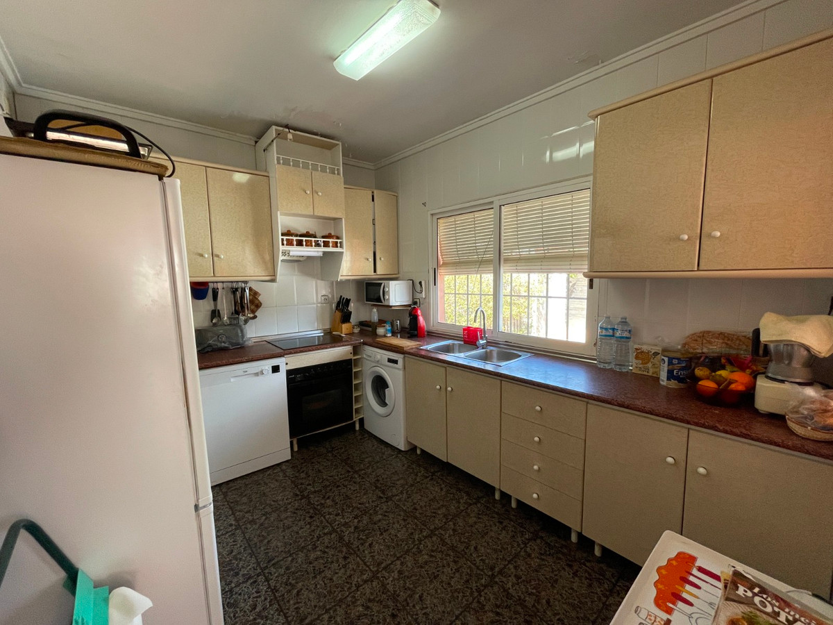 3 Bed Townhouse for sale in Guardamar Del Segura Costa Blanca, Alicante, Spain
