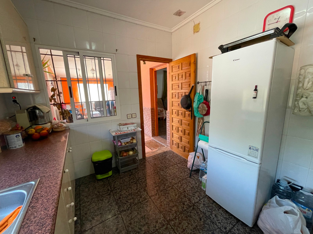 3 Bed Townhouse for sale in Guardamar Del Segura Costa Blanca, Alicante, Spain