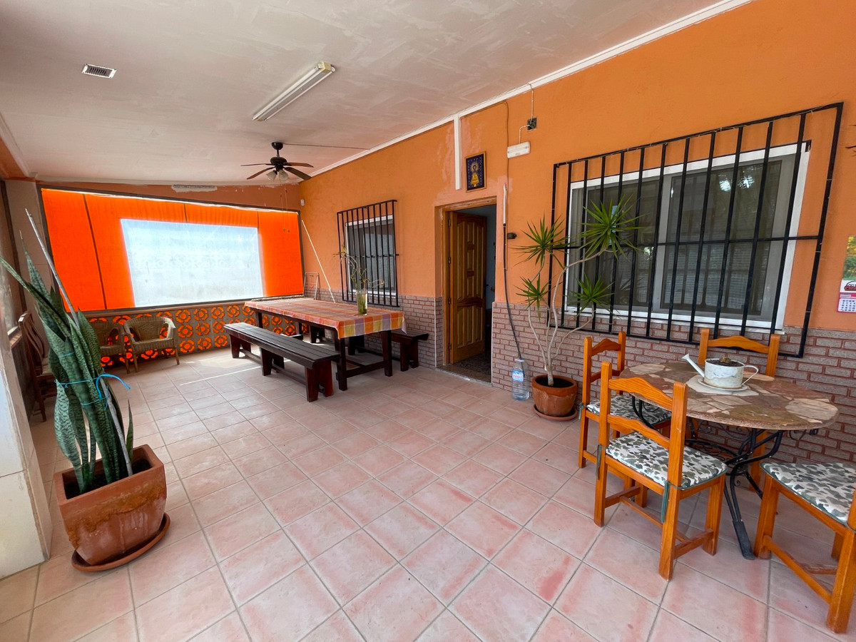 3 Bed Townhouse for sale in Guardamar Del Segura Costa Blanca, Alicante, Spain