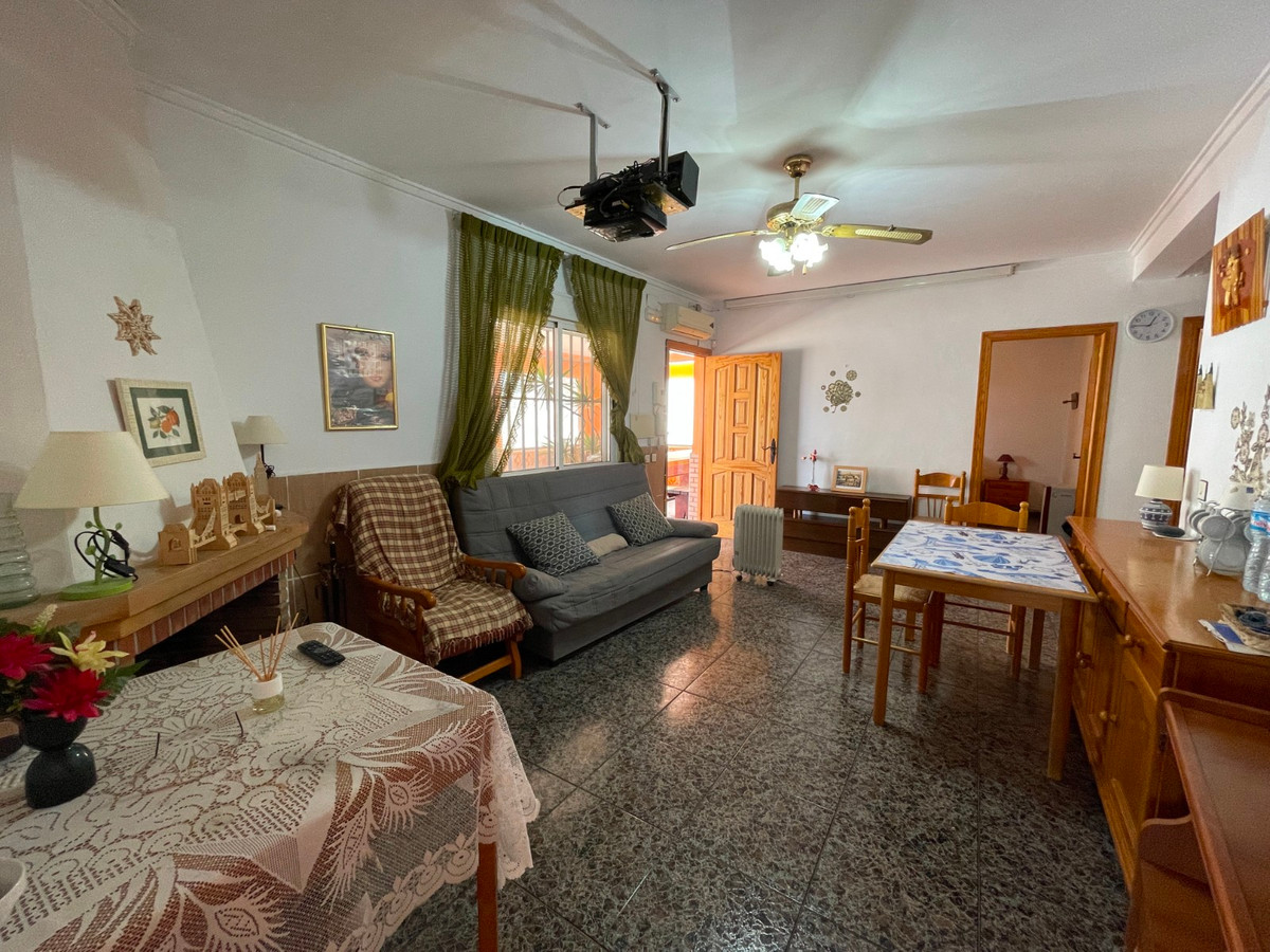 3 Bed Townhouse for sale in Guardamar Del Segura Costa Blanca, Alicante, Spain