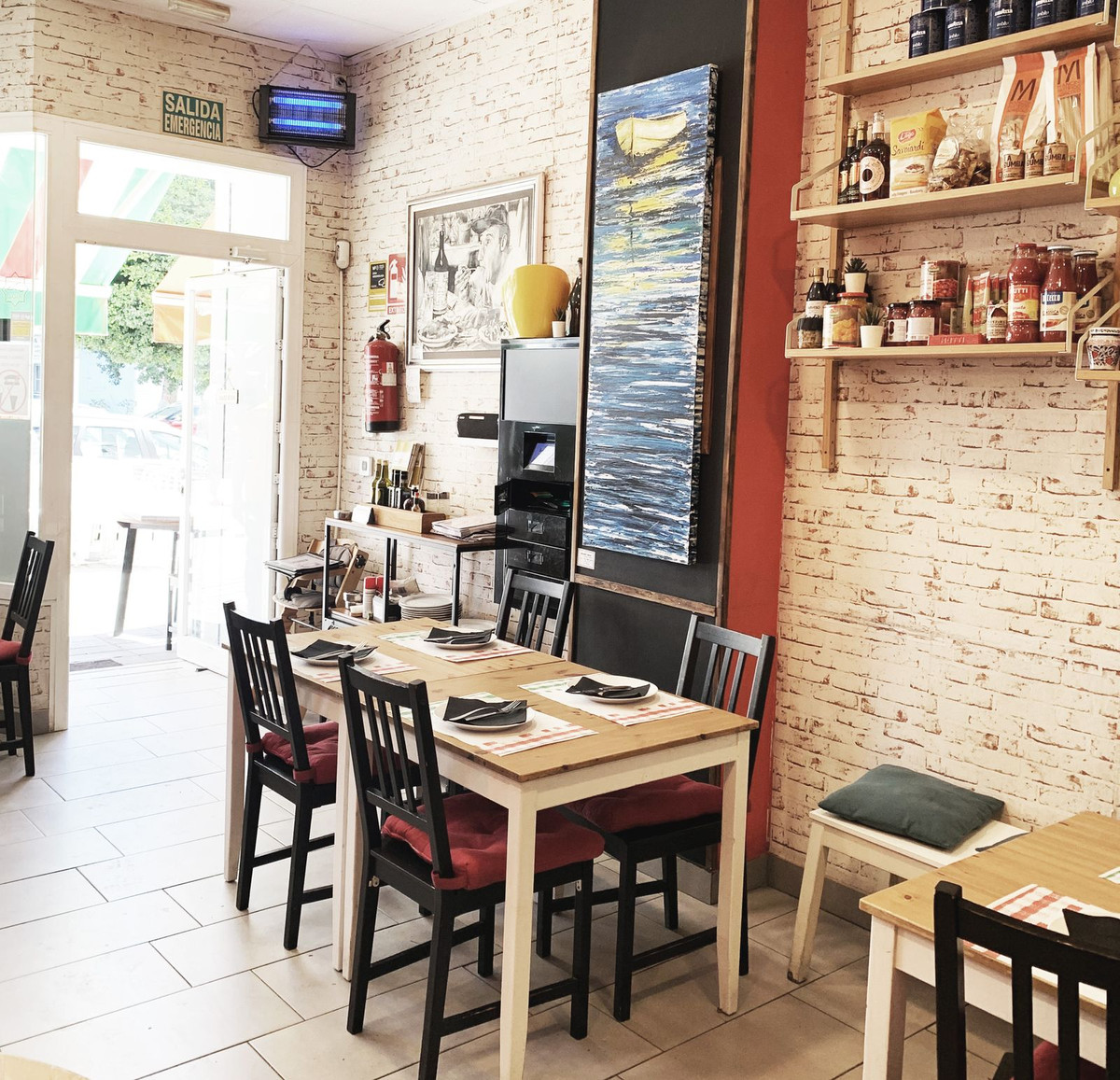 1 Bed Commercial unit for sale in Nueva Andalucía Costa Del Sol, Málaga, Spain
