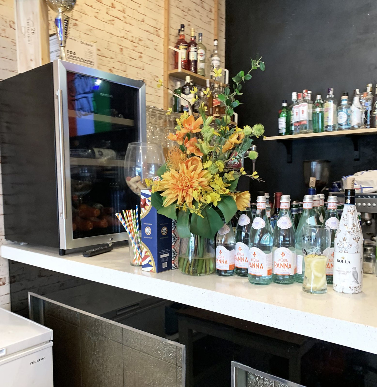 1 Bed Commercial unit for sale in Nueva Andalucía Costa Del Sol, Málaga, Spain