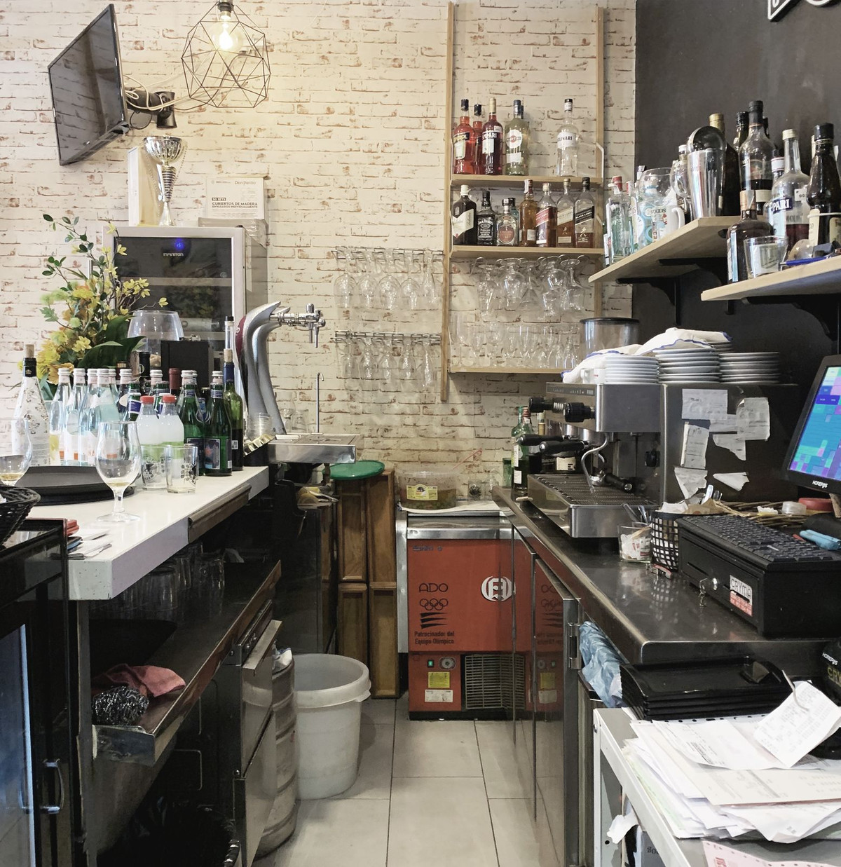1 Bed Commercial unit for sale in Nueva Andalucía Costa Del Sol, Málaga, Spain