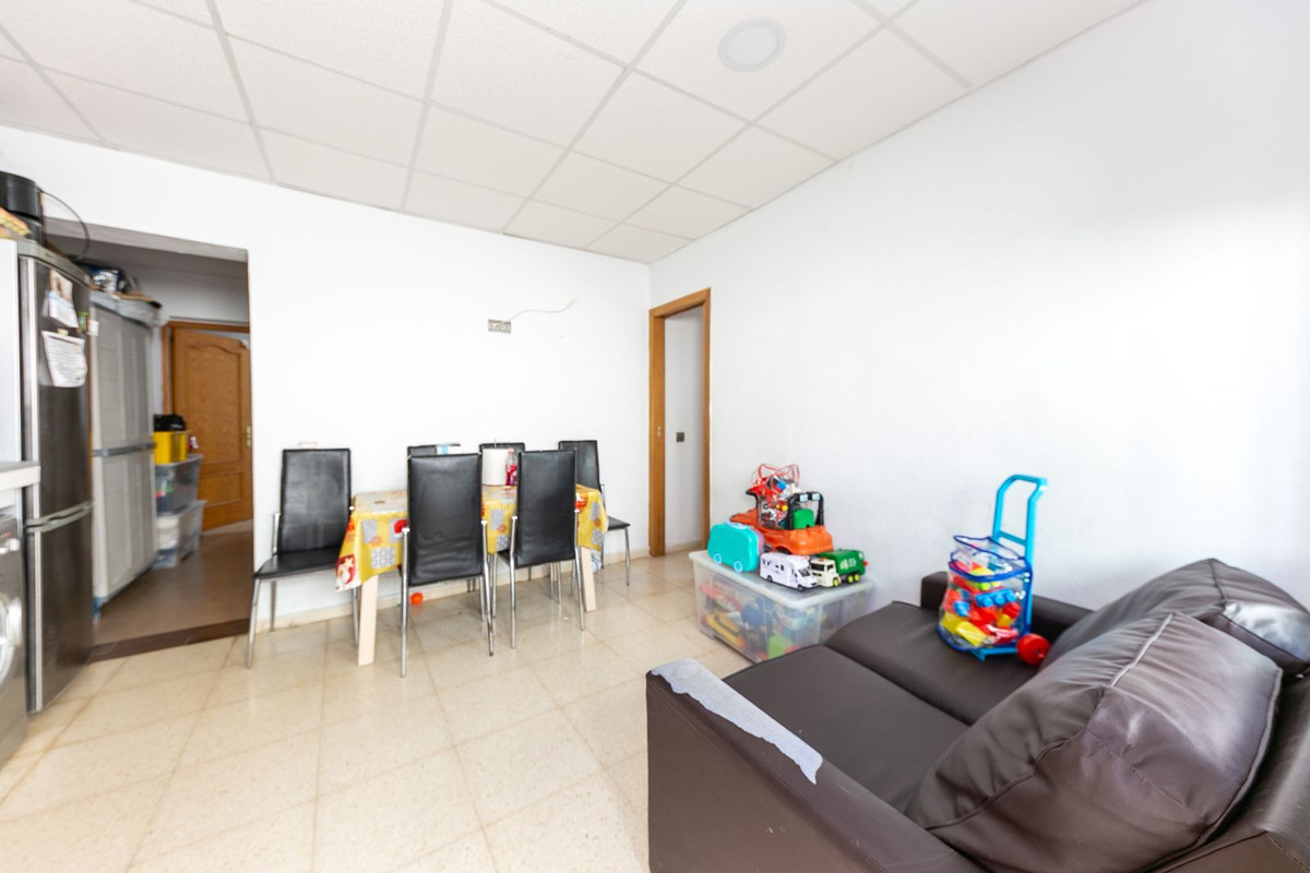 10 Bed Townhouse for sale in Estepona Costa Del Sol, Málaga, Spain