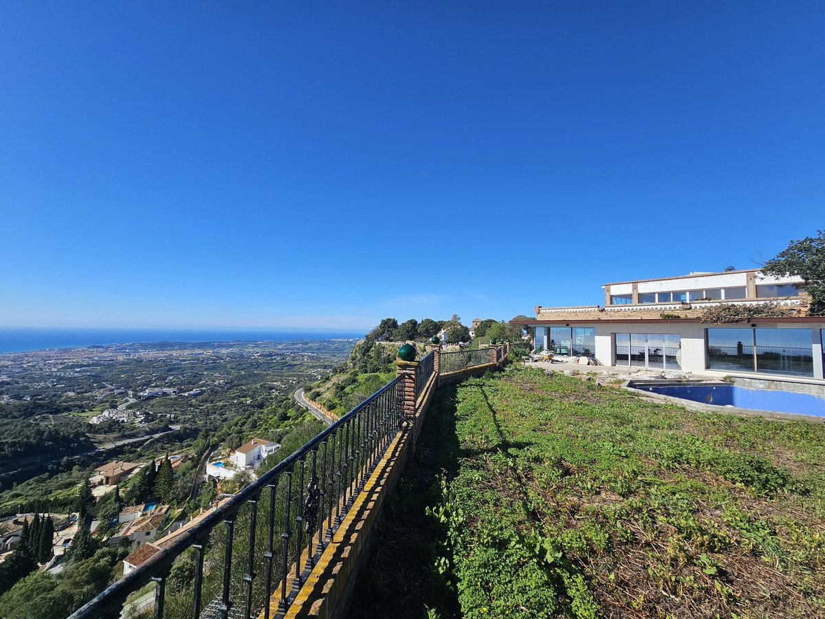 Se vende Palacete de Ciudad de 6 dormitorios en Costa Del Sol, Málaga, España