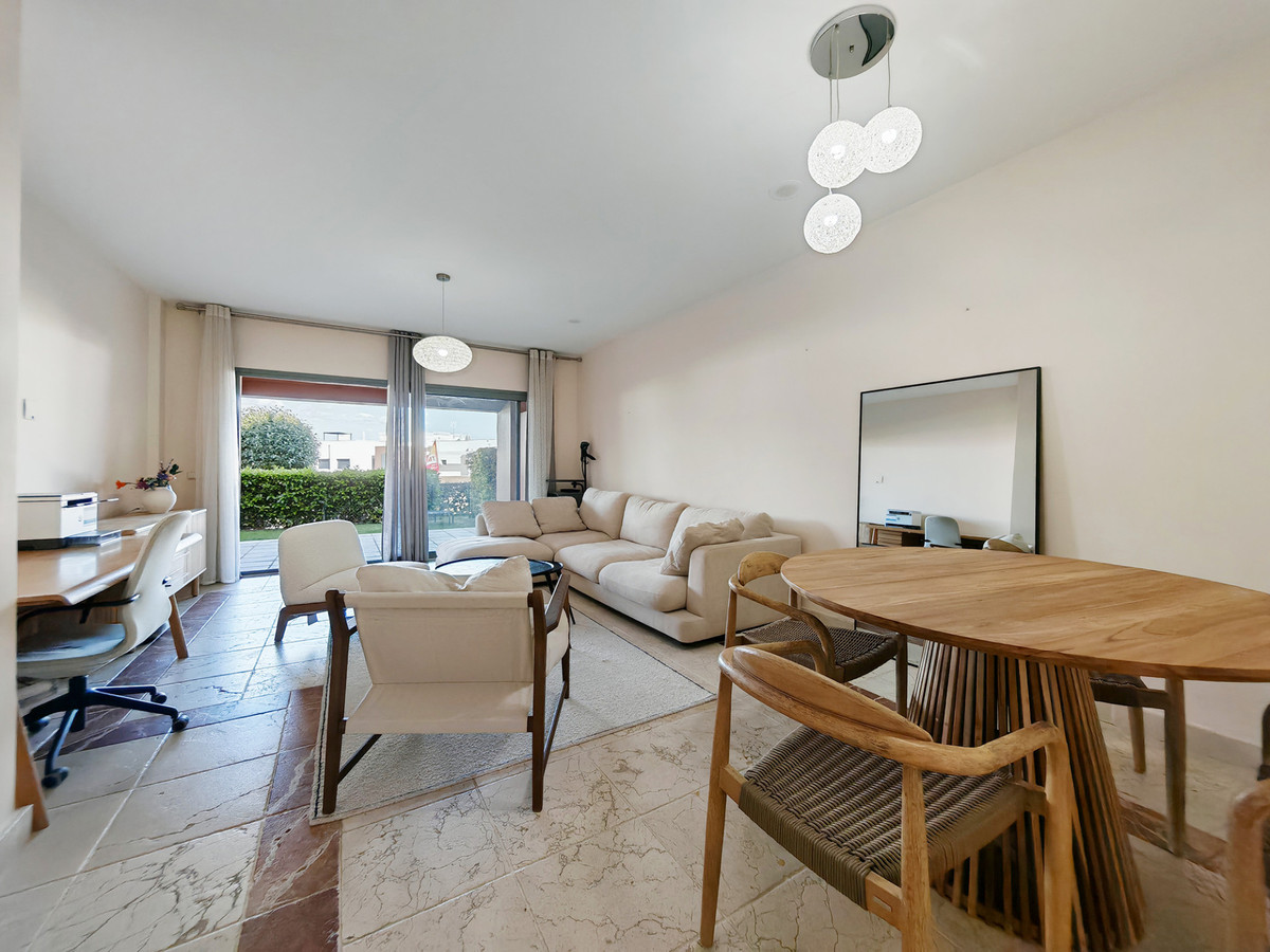 Se vende Apartamento Planta Baja de 2 dormitorios en Costa Del Sol, Málaga, España