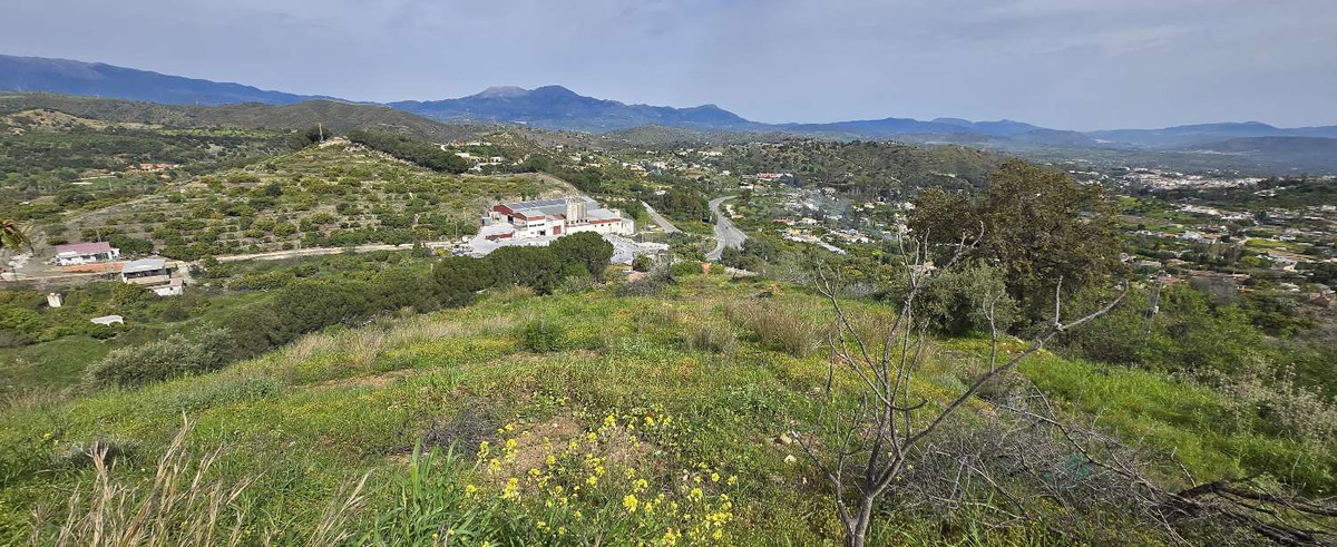 Se vende Terreno Urbano  en Costa Del Sol, Málaga, España