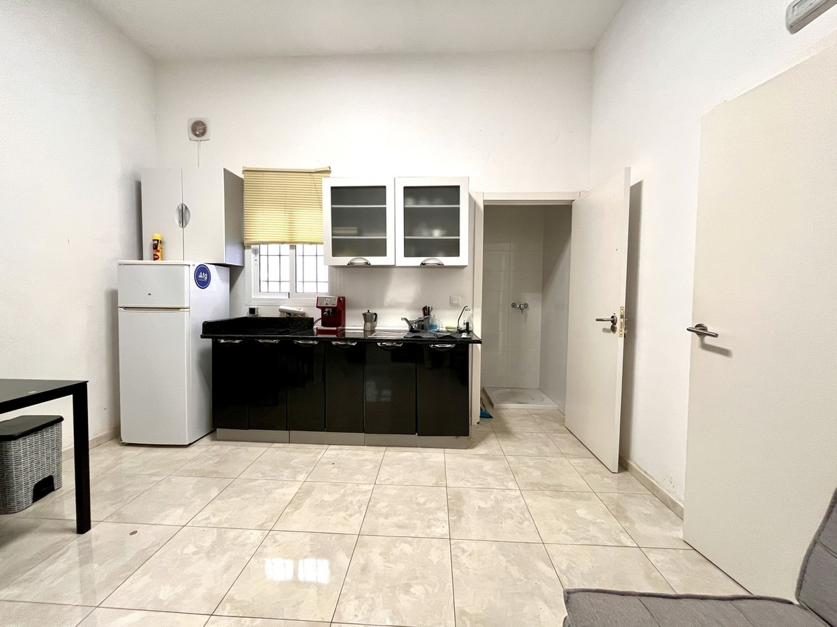 Commercial unit for sale in Playa Flamenca Costa Blanca, Alicante, Spain