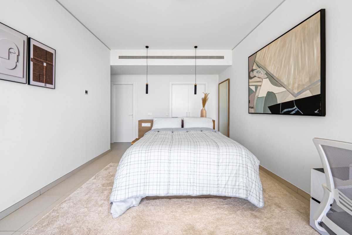3 Bed Apartment for sale in Fuengirola Costa Del Sol, Málaga, Spain